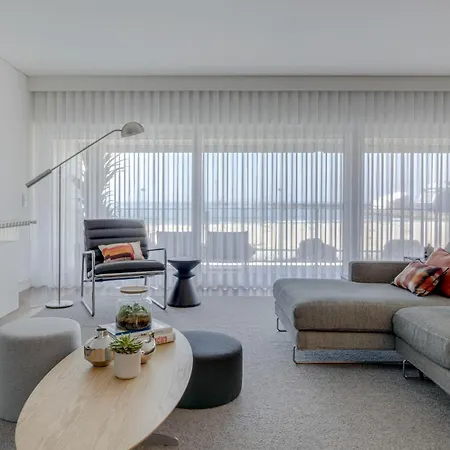Sonia Travels Matosinhos (Porto)