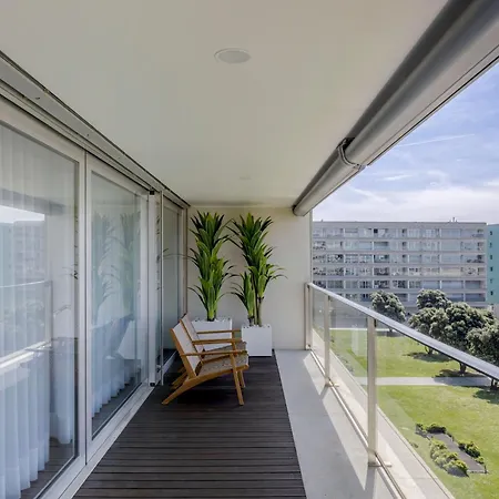 Sonia Travels * Matosinhos (Porto)